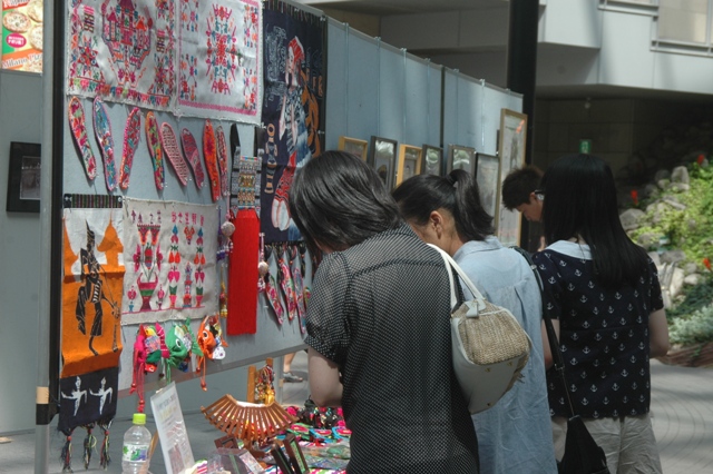 「笑顔を君に」札幌特別展